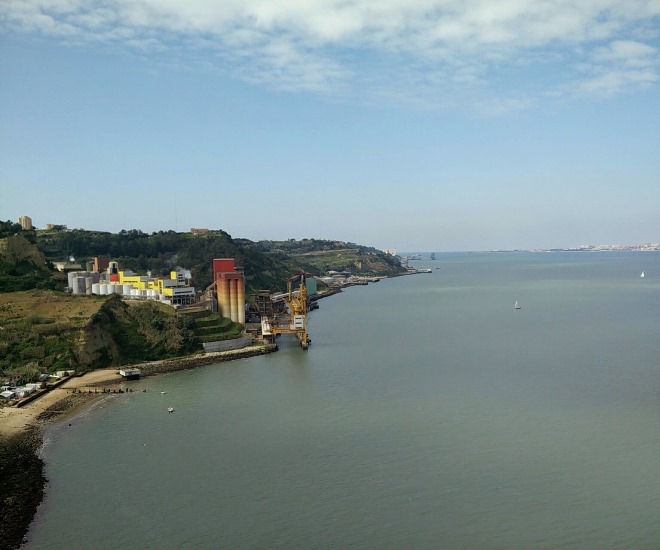 Vista para Porto Brandão - ponte 25 de Abril