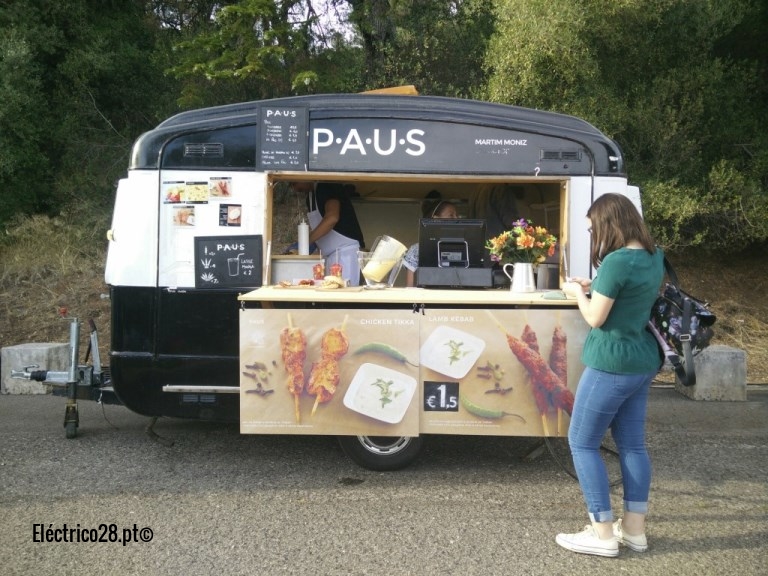 PAUS