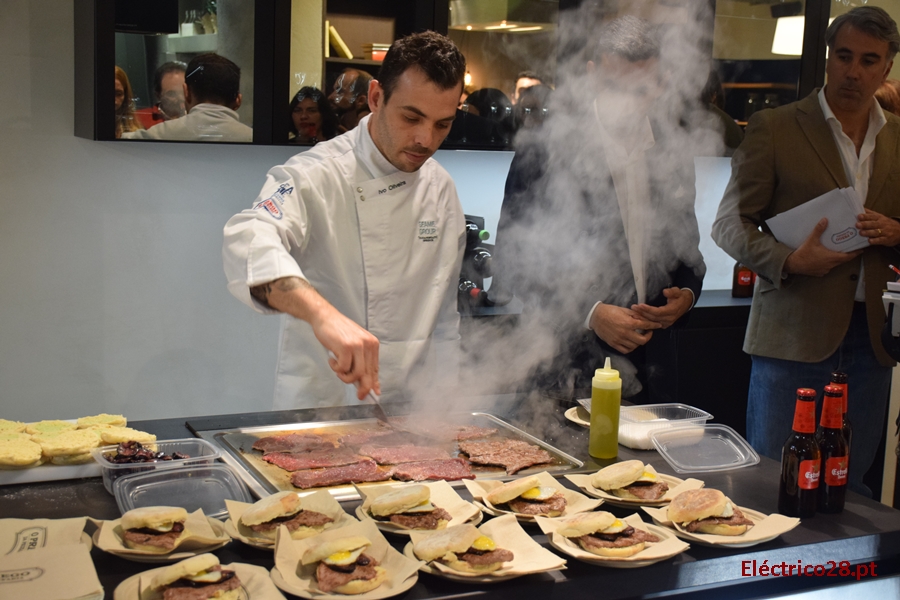 O-prego-da-peixaria-Rota-de-Tapas-Estrella-Damm-Eléctrico28-2