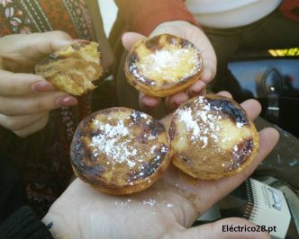 Os deliciosos Pastéis de Nata da Manteigaria deram um pulinho ao Eléctrico 28. Vem prová-los!