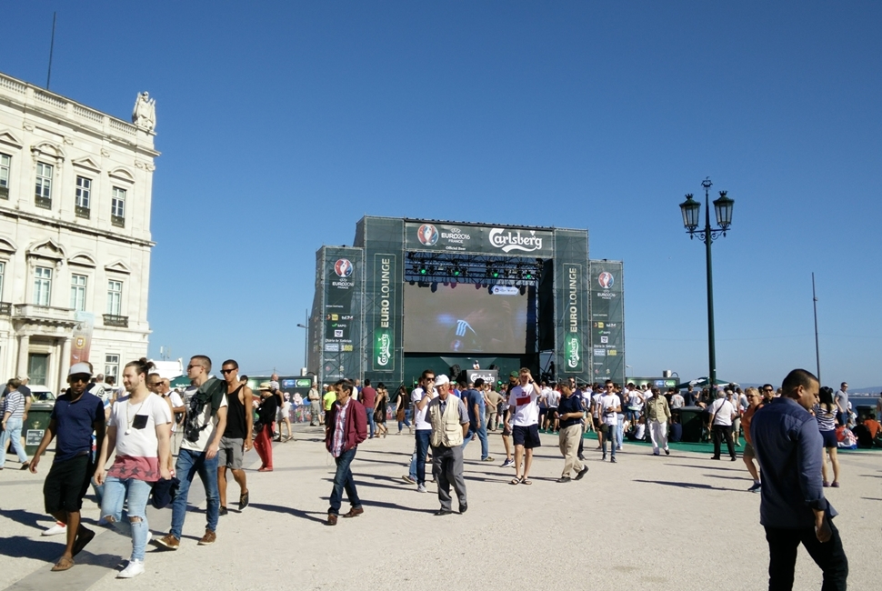 Carlsberg-Euro-2016-Lounge-Terreiro-do-Paço