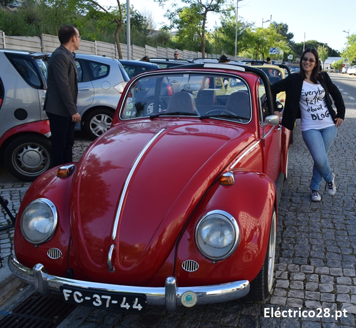 Lisbon-by-Beetle-Rota-dos-Hambúrgueres-2016
