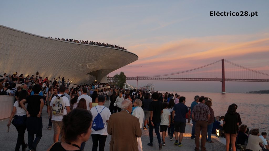 A abertura do MAAT - Museu de Arte, Arquitetura e Tecnologia foi o evento cultural com mais falado dos últimos tempos. Espreita o que por lá se passou! :)