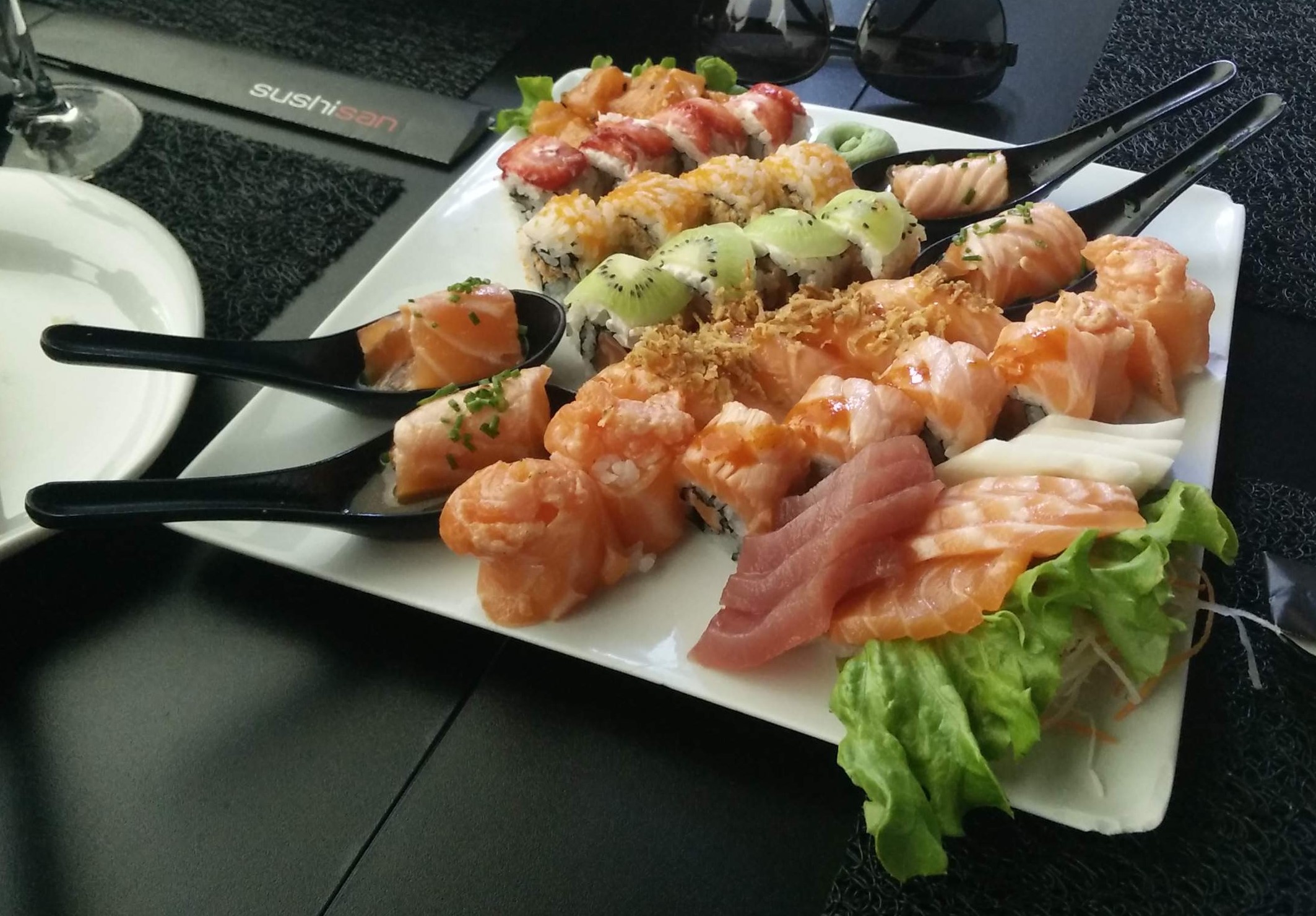 <A minha comida preferida é sushi, já viste melhor prenda de aniversário? ;)